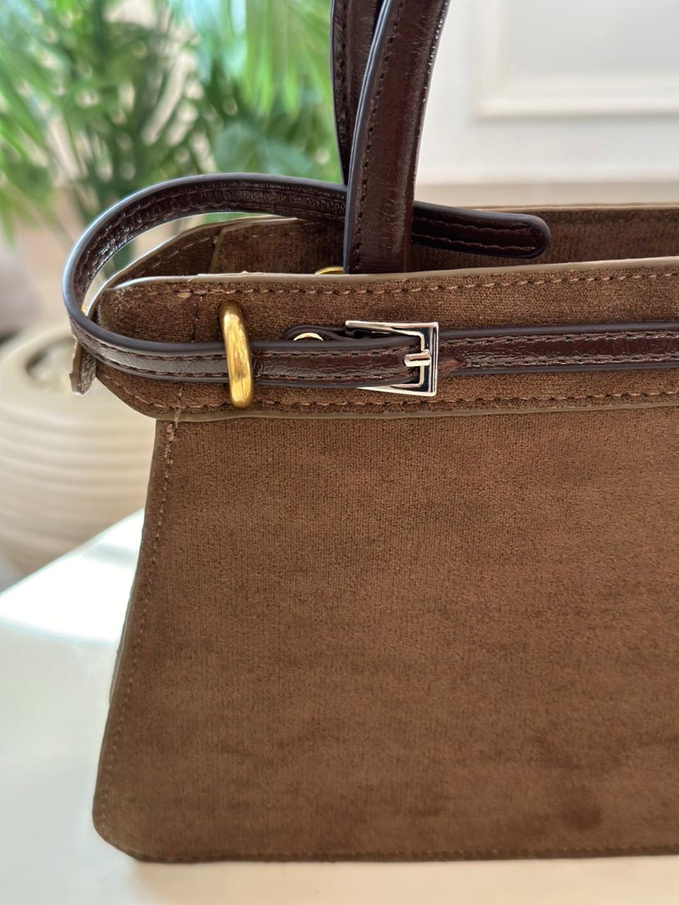 Olive & Camel Chic bag
