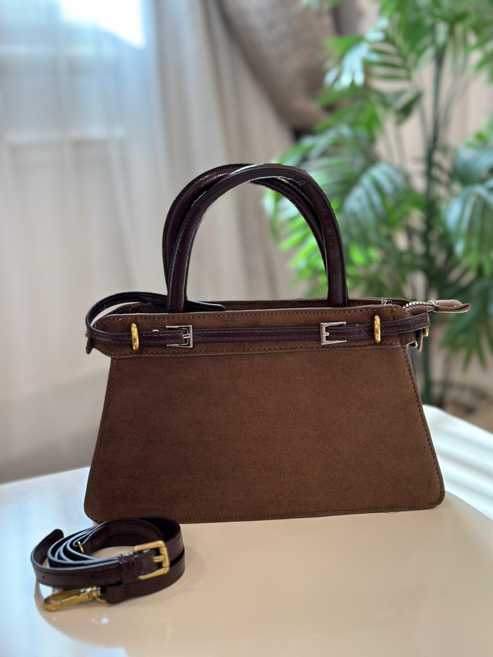 Olive & Camel Chic bag